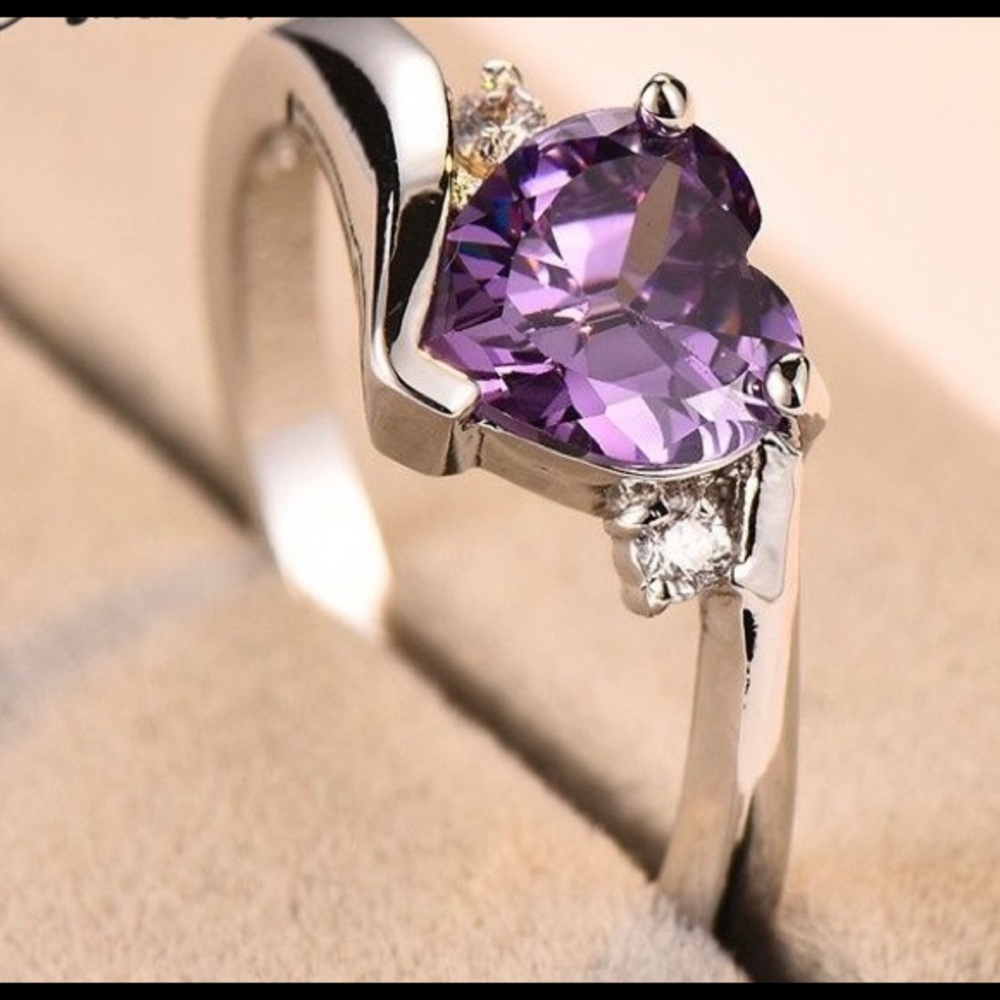 Purple Heart ring - Picture 2 of 4